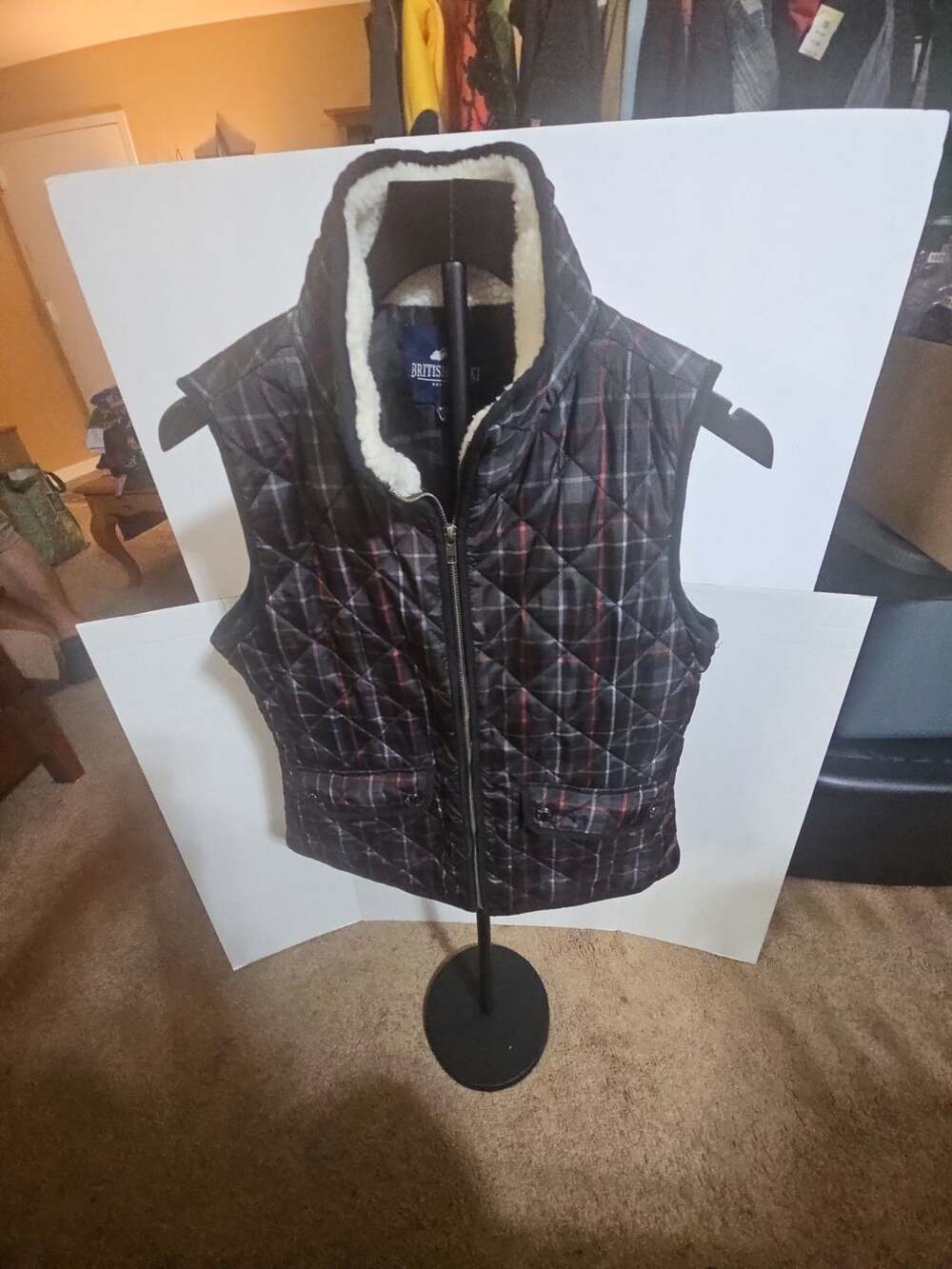 British Khaki Quilted Vest Size M Plaid Sherpa Lined Full Zip